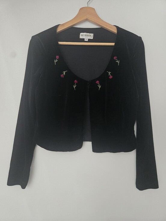 Holt Renfrew Jackets & Blazers - Holt Renfrew Black Velvet Embroidered Cropped Cardigan – Size 6